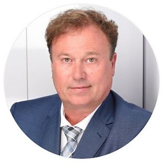 Herr Stephan Michaelis